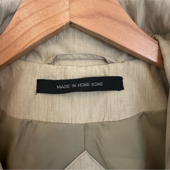 Vintage Fleet Street 80s Khaki Trench Coat with Unique button down detail - Picture 3 of 6